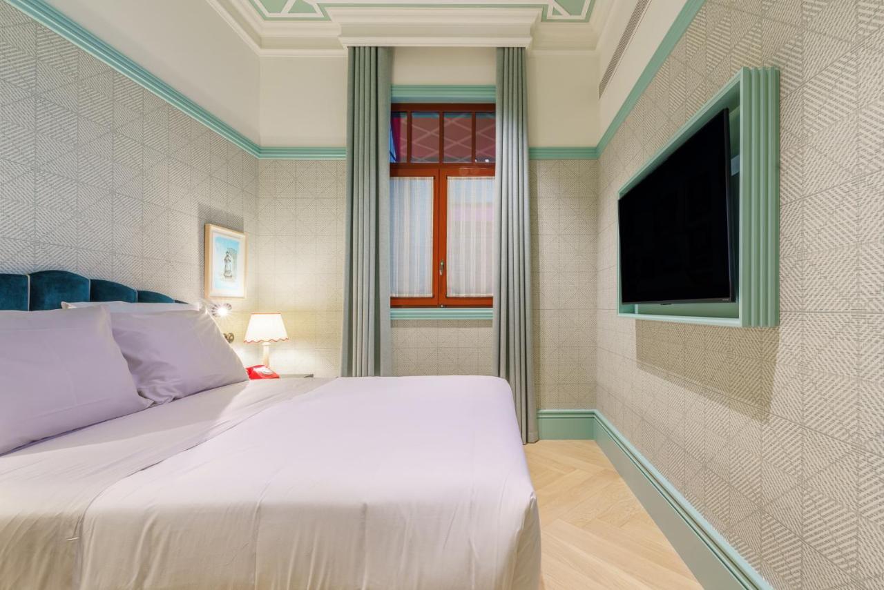 פורטו The Editory Boulevard Aliados Hotel - Preferred Hotels מראה חיצוני תמונה A bedroom at the Standard East Village