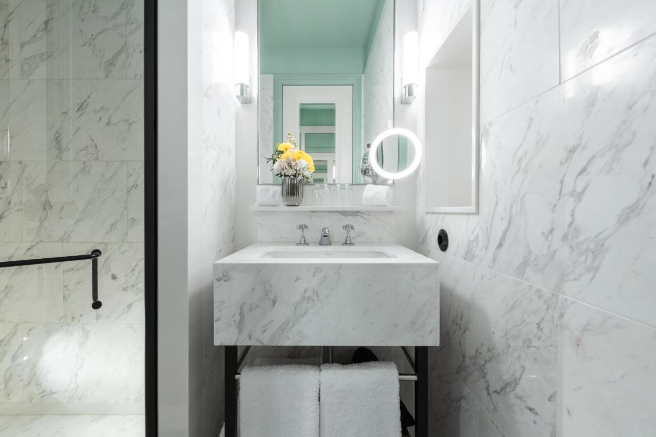 פורטו The Editory Boulevard Aliados Hotel - Preferred Hotels מראה חיצוני תמונה Bathroom